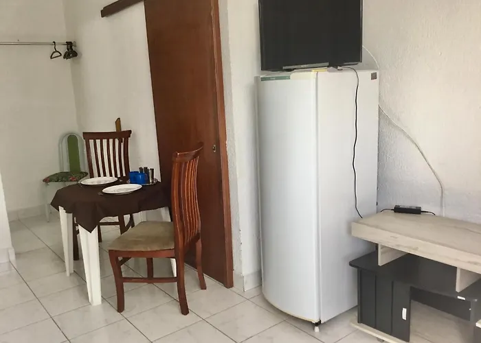 Beverly Hills Flat